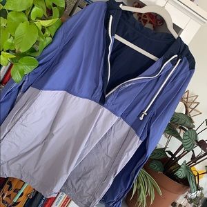 Active rain hoodie!!!